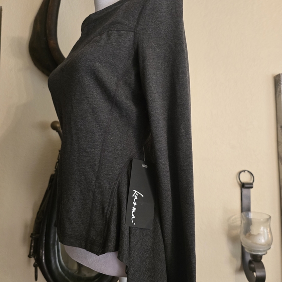 Karma Dark Gray Long Sleeve Top - Picture 2 of 6